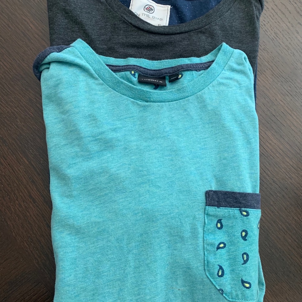 Men’s Surfer T Lot (2)